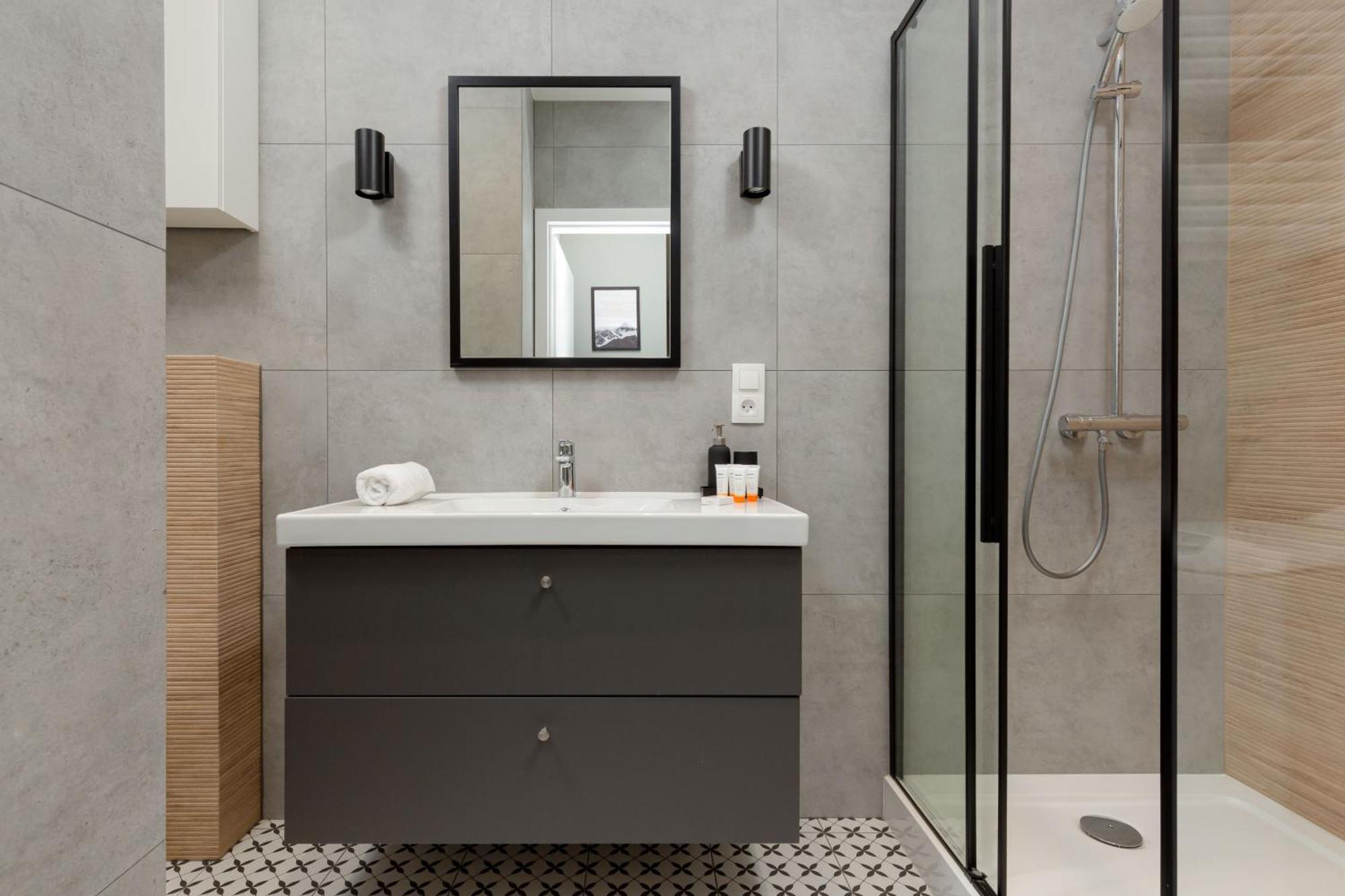 Central Apartment Emilii Plater By Noclegi Renters Варшава Экстерьер фото